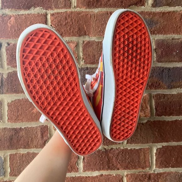 Sunset-camo hightop Vans- Size 8.5 - Picture 3 of 9